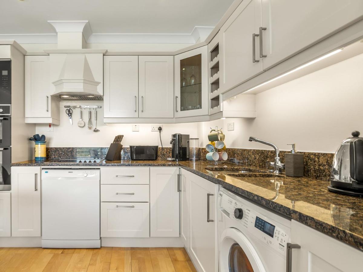 Clifden Seaview - Stunning Apartment Luaran gambar